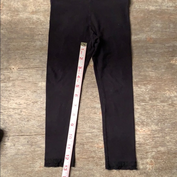 Old navy leggings 3T - Picture 2 of 3